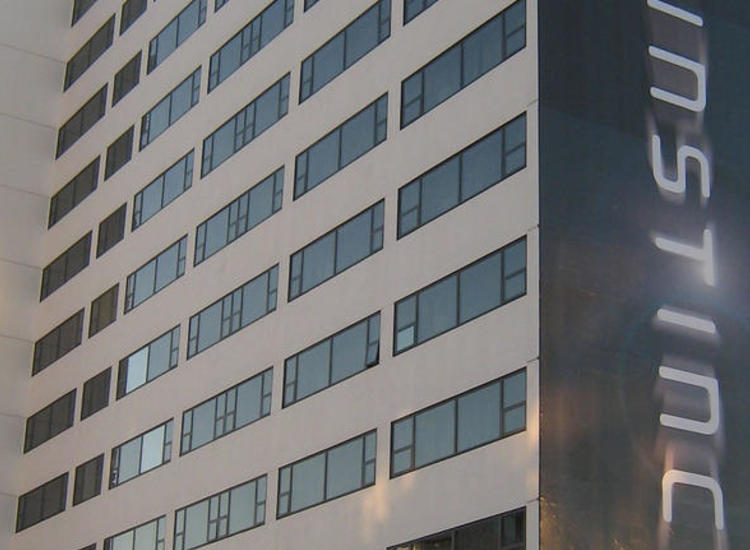 Find Parking Near Mondrian Los Angeles in West Hollywood, CA