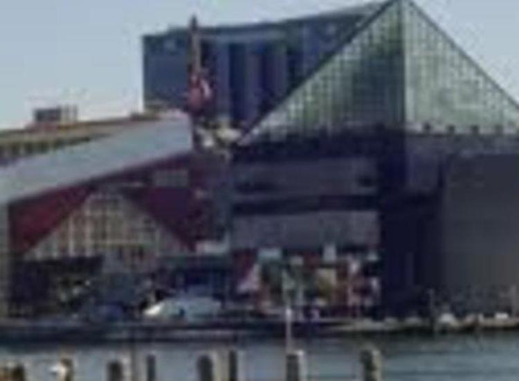 Parking near the National Aquarium Baltimore, MD