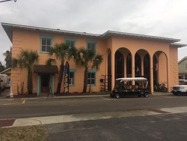 Find Parking Near Bodega in Bay St Louis, MS