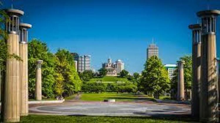Parking near Bicentennial Capitol Mall State Park | Nashville, TN.