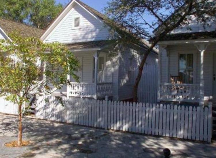 Find Parking Near Ybor City Museum State Park in TAMPA, FL